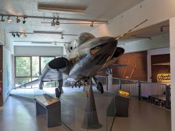 SAAB J-35F-1 Draken der schwedischen Luftwaffe mit der letzten Kennung 10-55, Baujahr 1967, bis 1991 im Einsatz