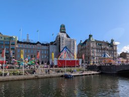 Blick vom Hauptbahnhof Richtung Stadtzentrum, wo das Malmö Festival 2025 stattfand